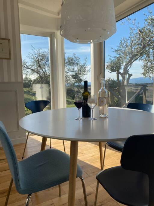 Ferienhaus Neuve Romantique Montbrun-des-Corbières